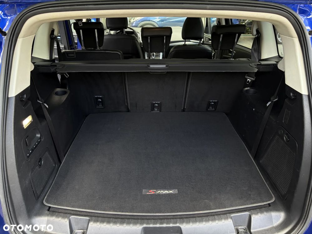 Ford S-Max 2.0 EcoBoost Titanium - 37