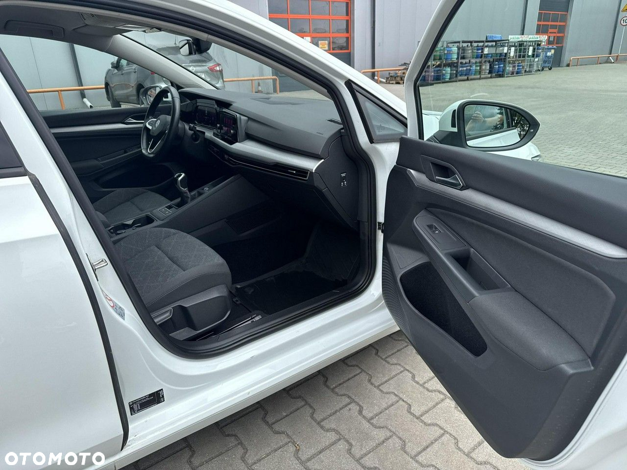 Volkswagen Golf - 19