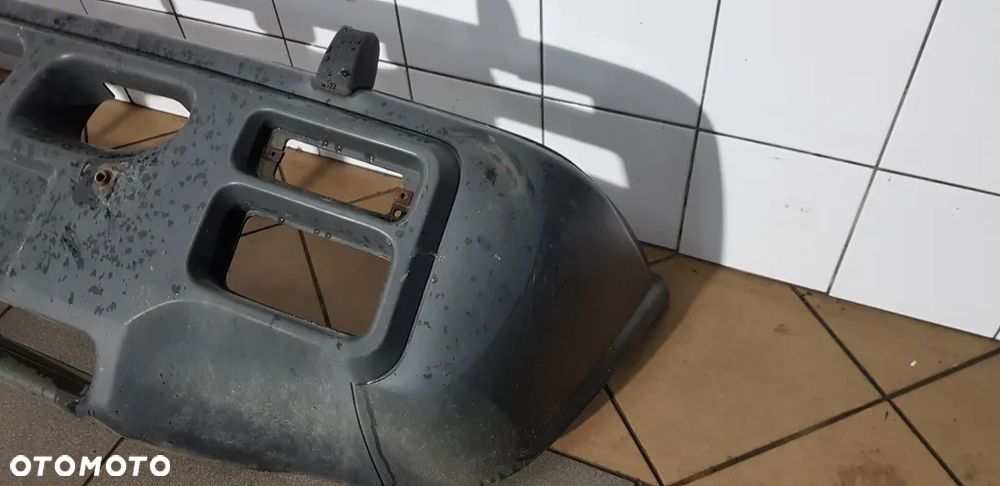 Ford Maverick Terrano II Zderzak Przód - 2