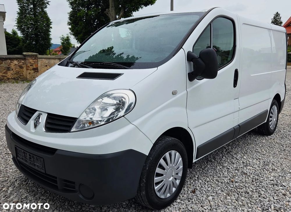Renault Trafic - 1