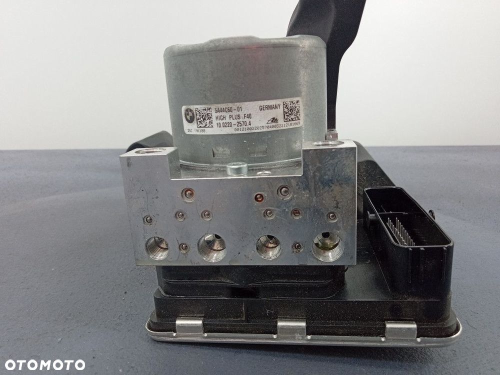 BMW 1 F40 M135i F44 M235i POMPA ABS 5A44C60 - 3