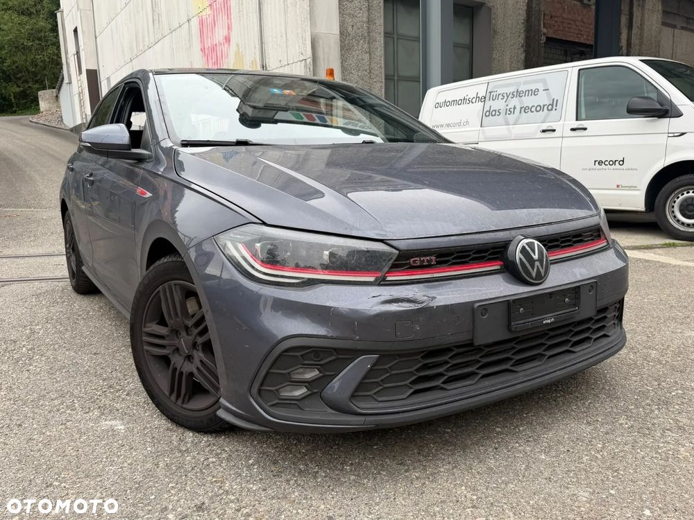 Volkswagen Polo - 1