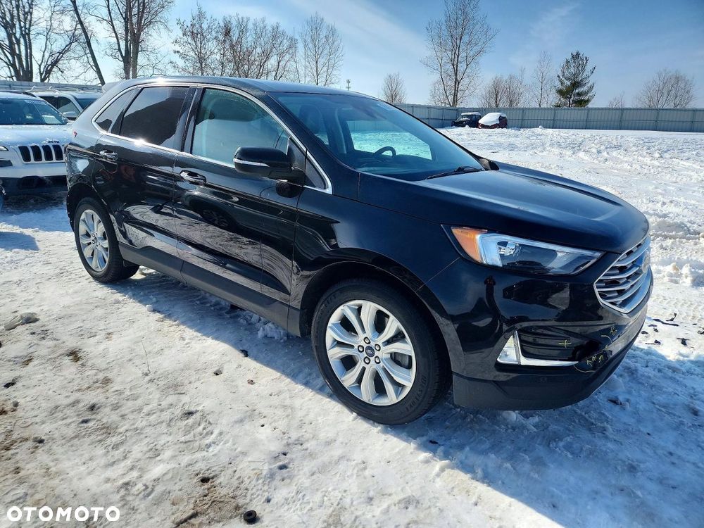 Ford Edge - 5