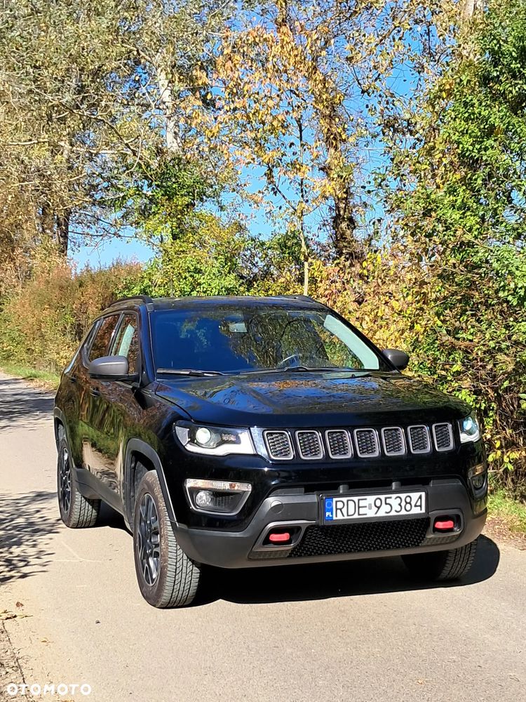 Jeep Compass - 38