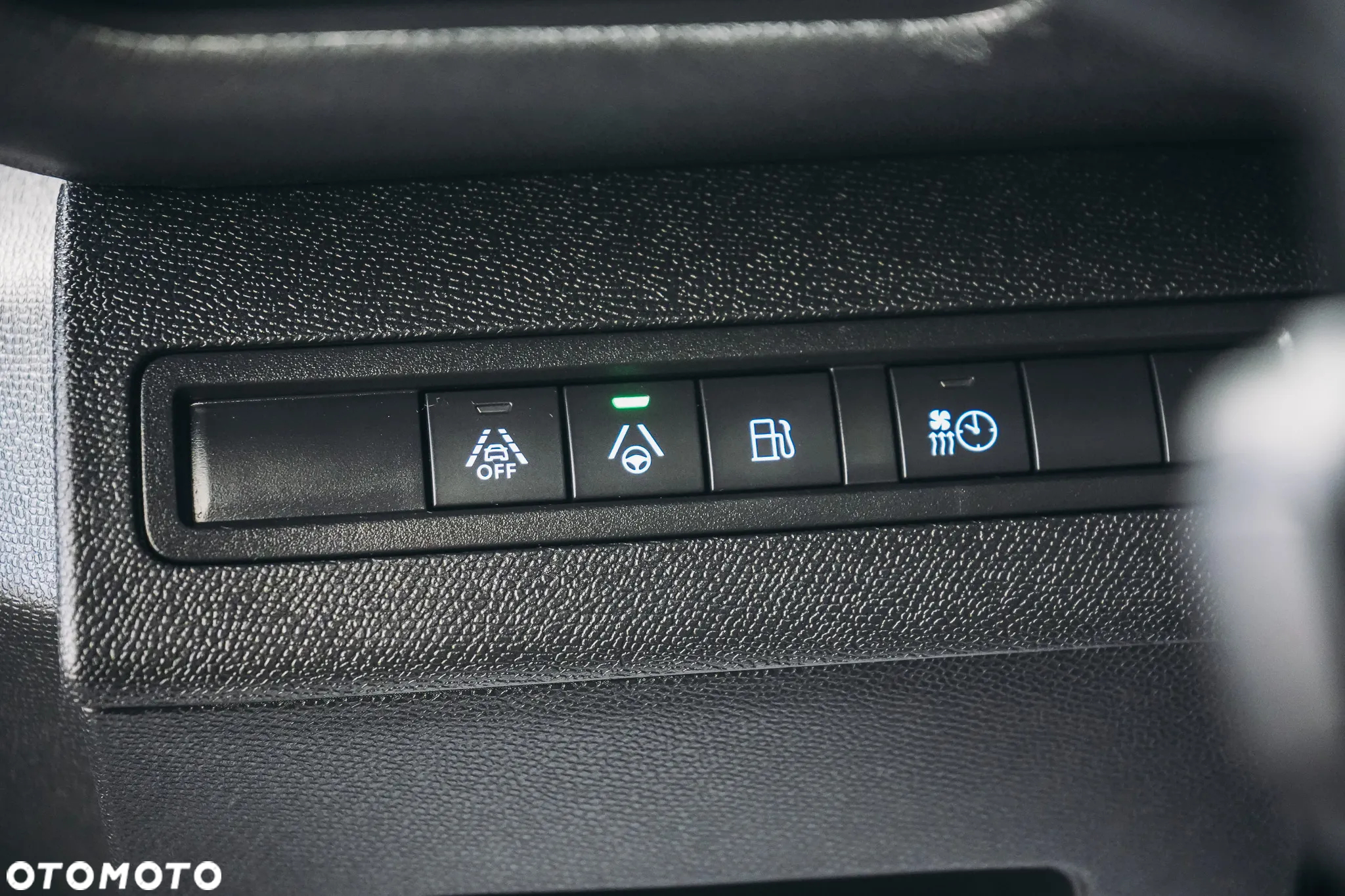 Peugeot 3008 Hybrid4 300 e-EAT8 GT - 20