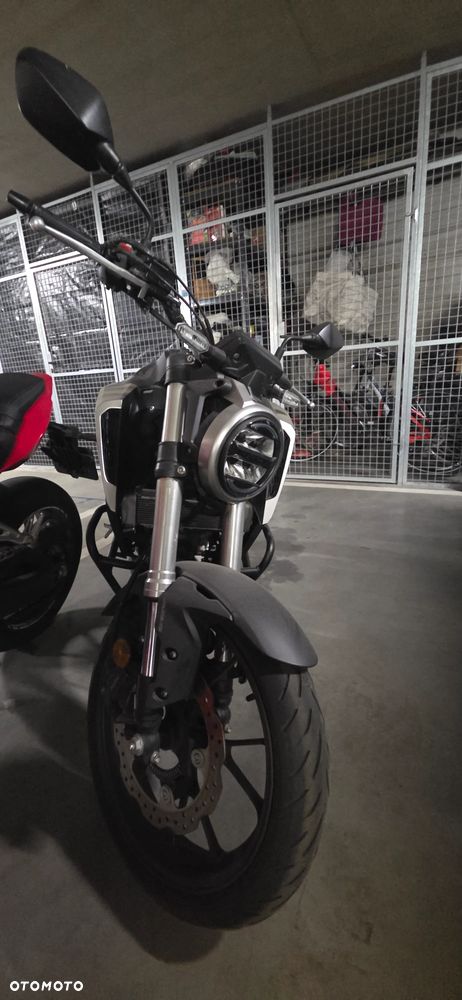 Honda CB - 3