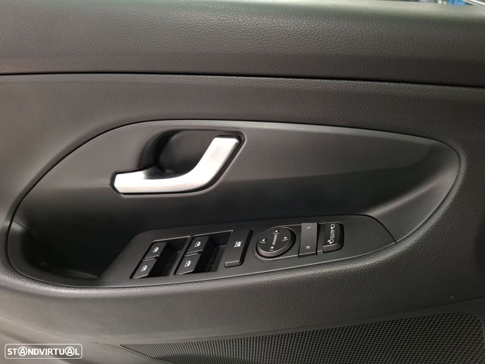Hyundai i30 1.0 T-GDI Style Plus - 22