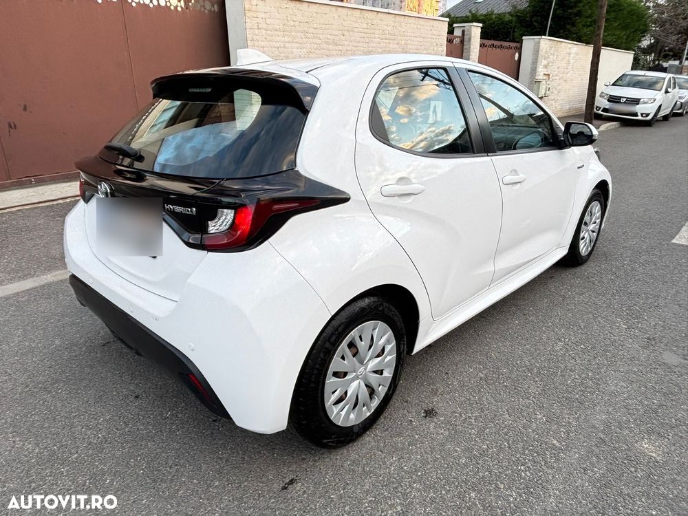 Toyota Yaris 1.5 VVT-i HSD Dynamic - 4