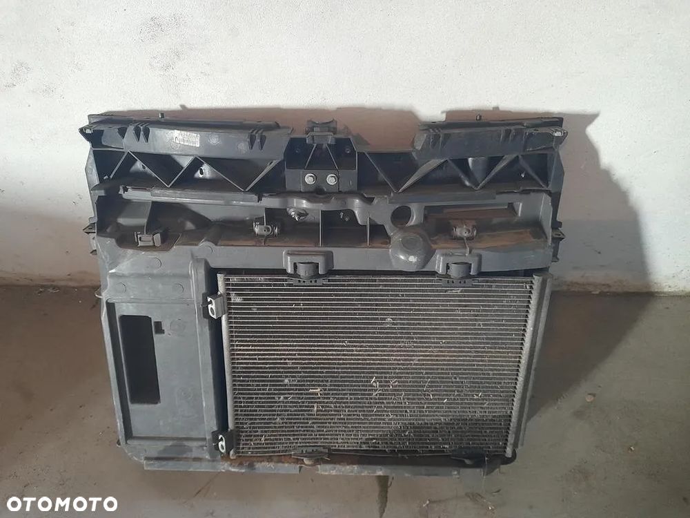 Pas przedni chłodnice wentylator komplet Citroen C3 Picasso 1.4 VTI 1.6 VTI - 1