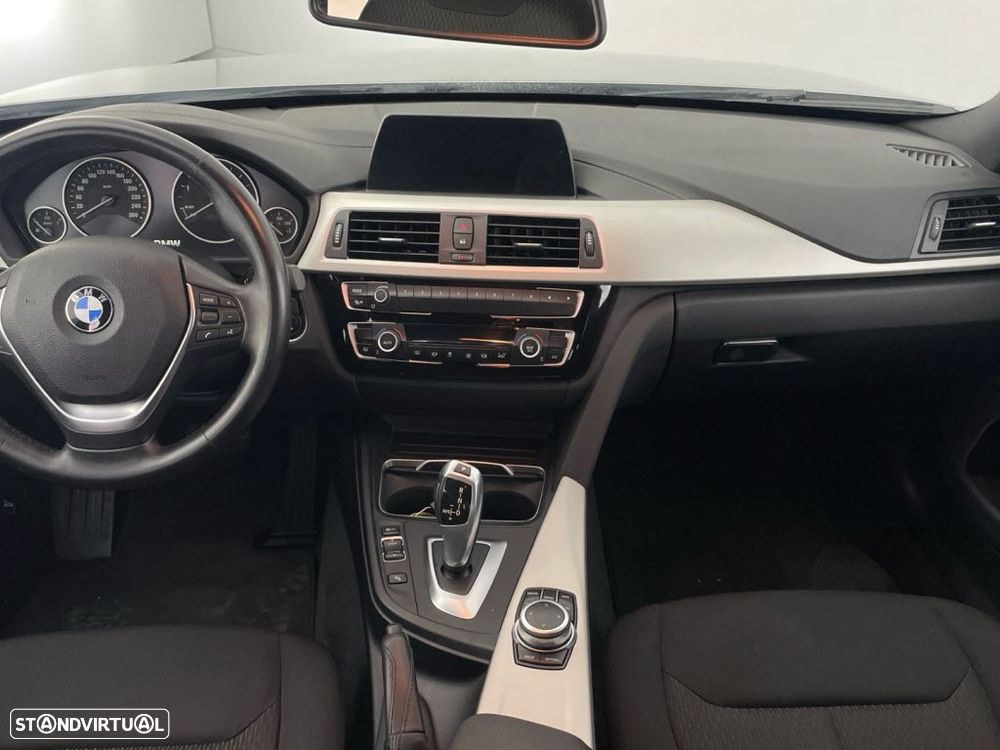 BMW 418 Gran Coupé d Advantage Auto - 10