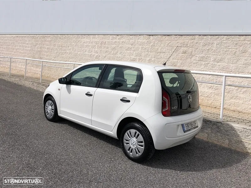 VW Up! move - 4