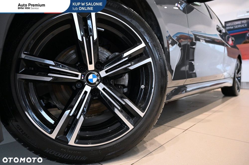 BMW Seria 3 320i M Sport - 22