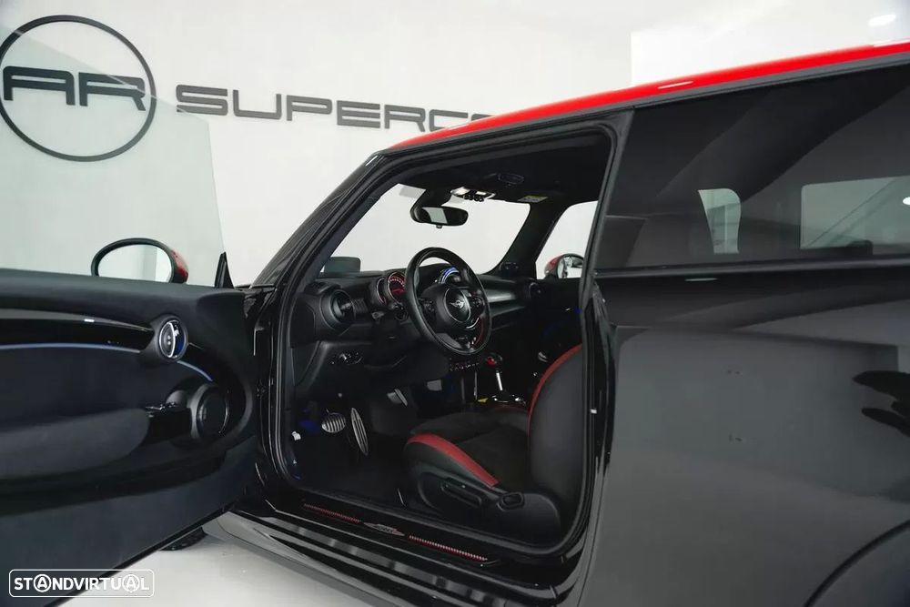 MINI 3 Portas John Cooper Works Auto Desportiva - 21