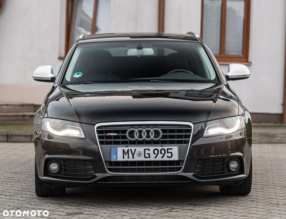 Audi A4 Avant 2.0 TDI DPF S line Sportpaket - 10