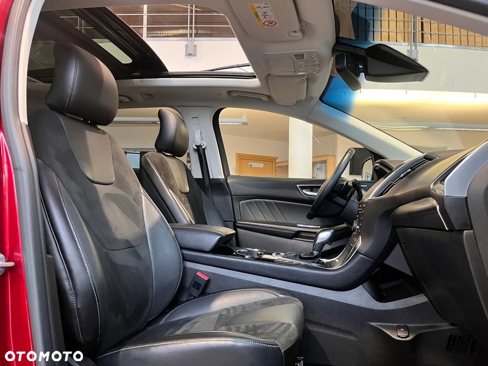 Ford Edge 2.0 TDCi Bi-Turbo 4x4 Sport - 28
