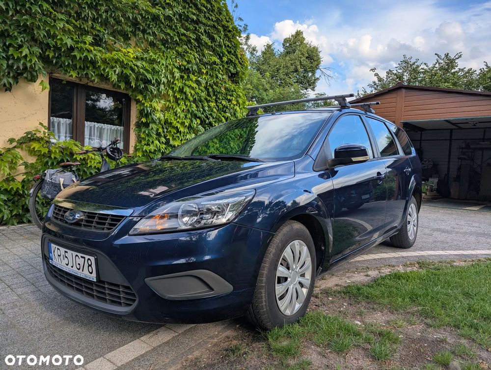 Ford Focus ver-1-6-trend-eu5 - 2