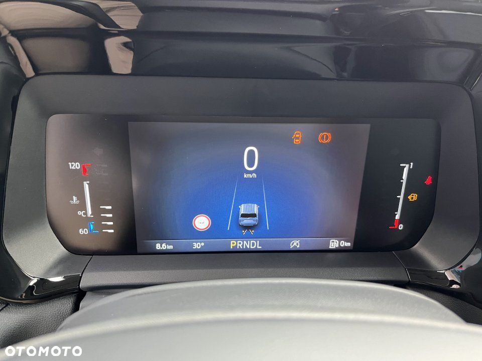 Ford Tourneo Courier - 17