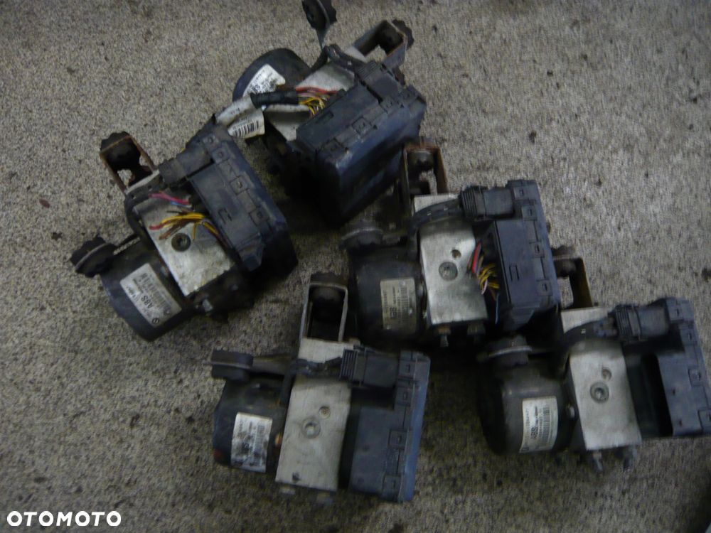 pompa hamulcowa abs 34.51-1164047 bmw serii 3 e36 - 2