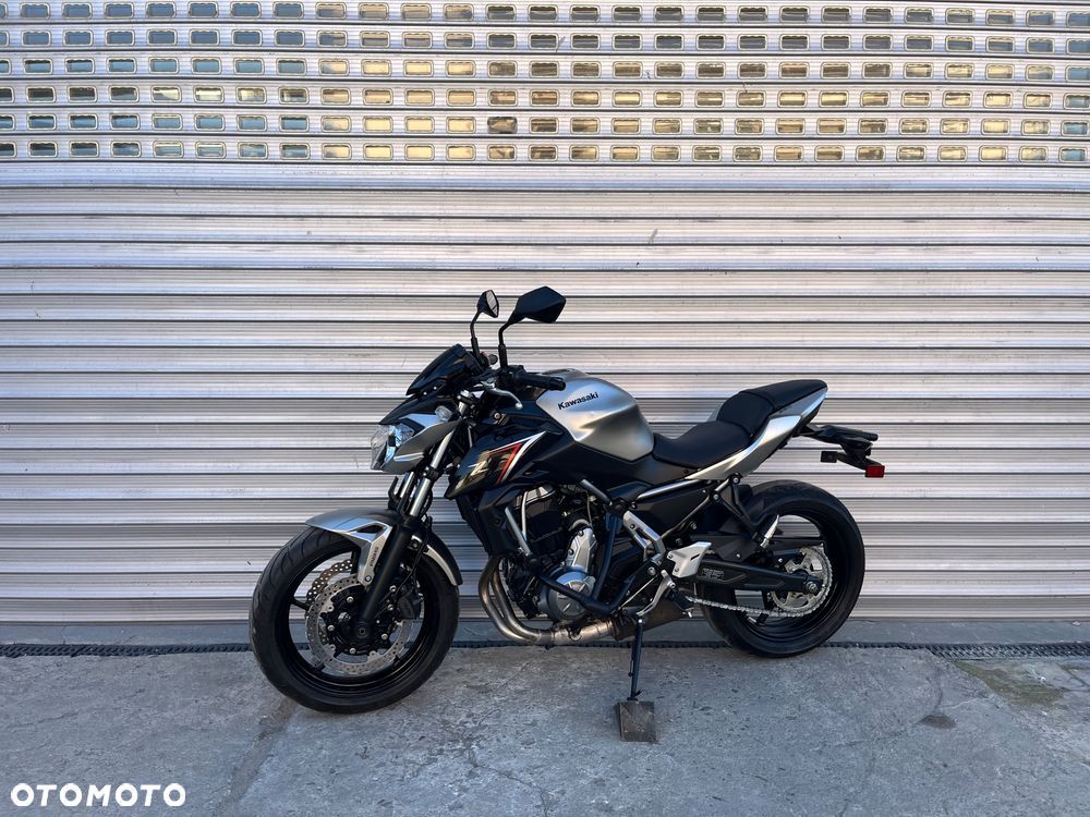 Kawasaki Z 650 - 35