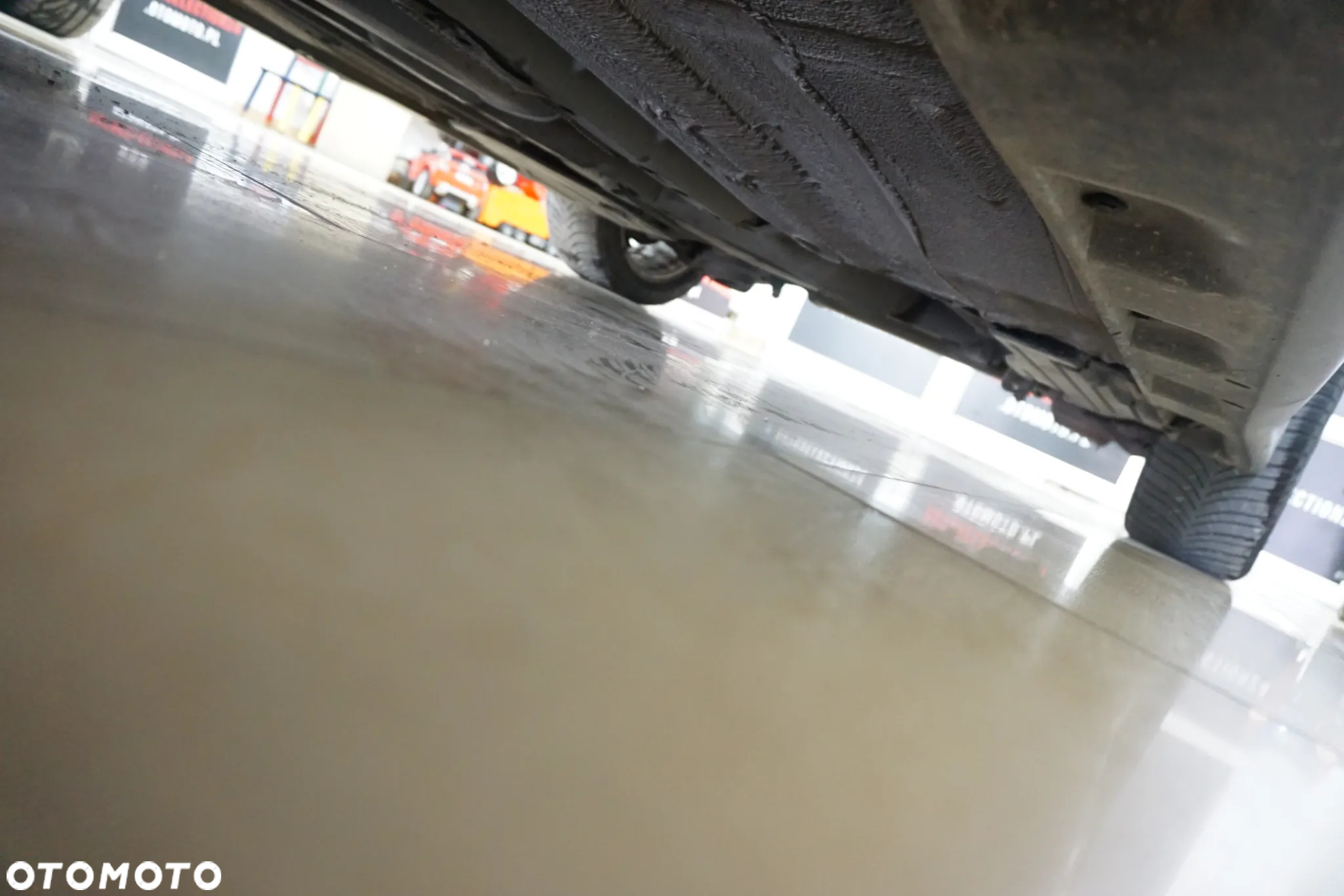 Ford C-MAX 1.6 Edition - 10