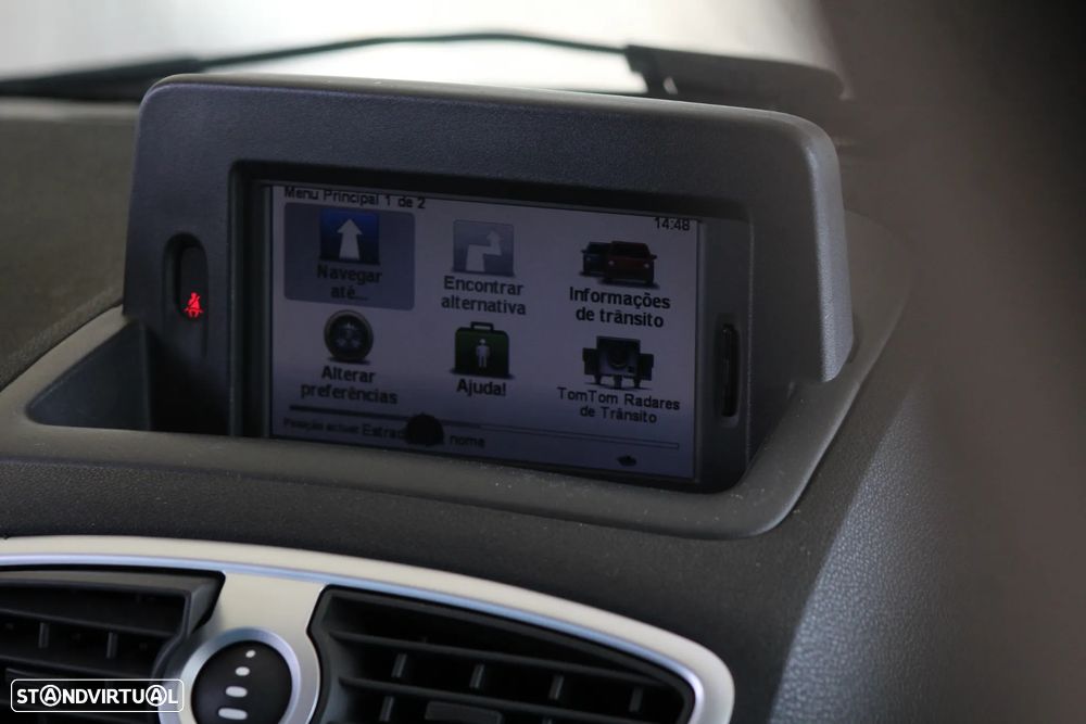 Renault Clio Break 1.5 dCi Dynamique S - 19