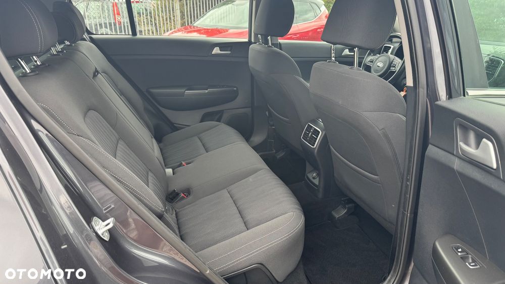 Kia Sportage 2.0 CRDI L 2WD - 29