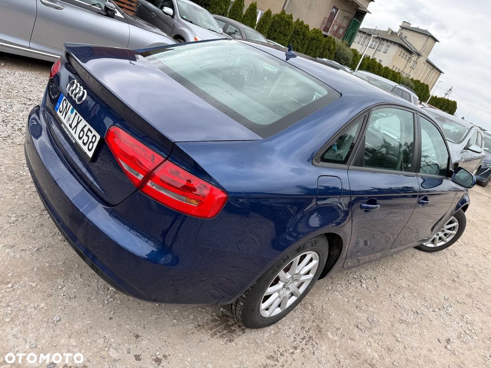 Audi A4 Limousine - 22