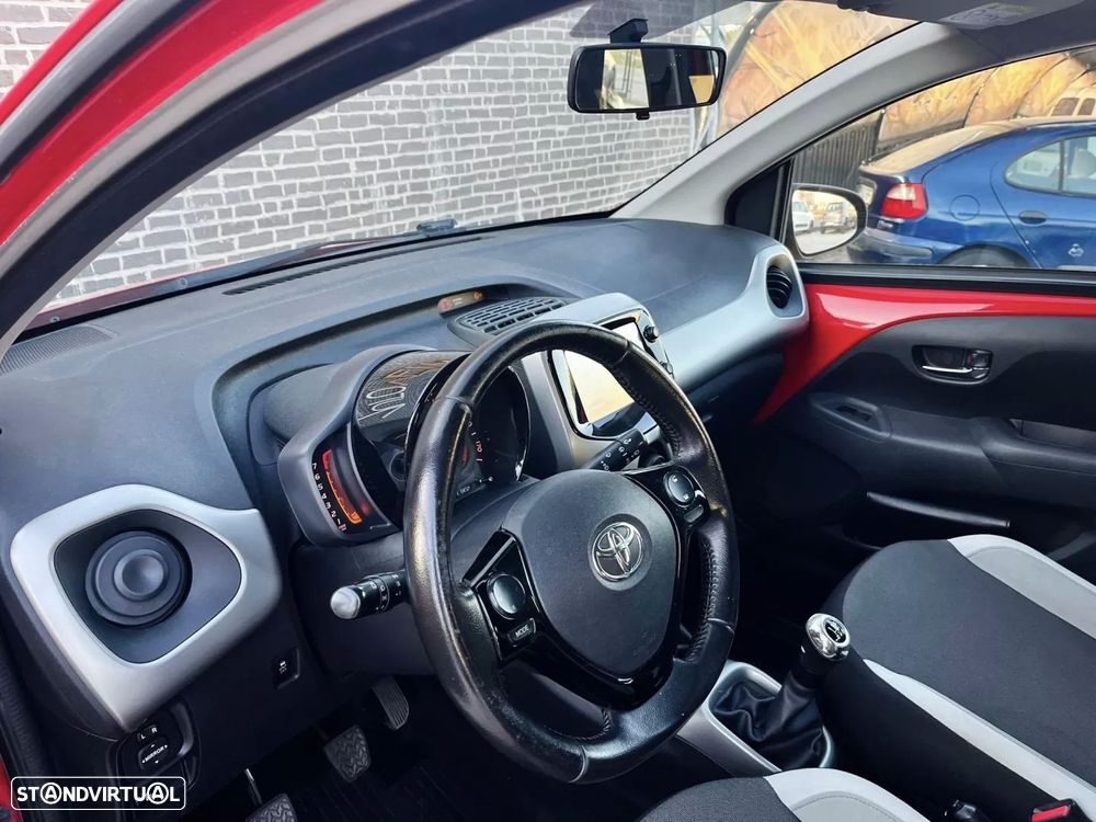 Toyota Aygo 1.0 X-Play - 15