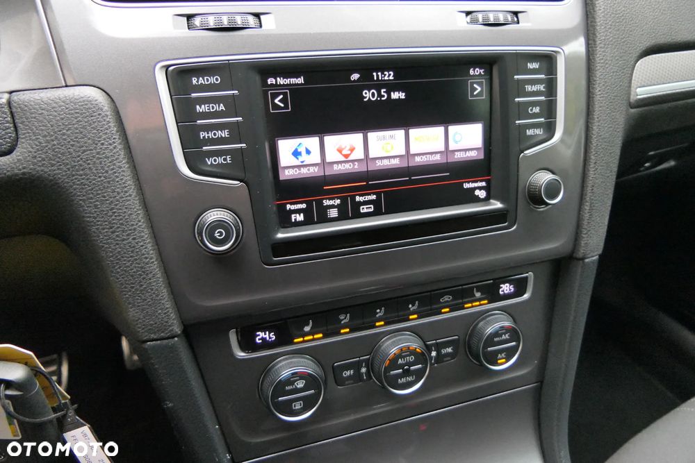 Volkswagen Golf 2.0 BlueTDI 4Motion Comfortline - 23