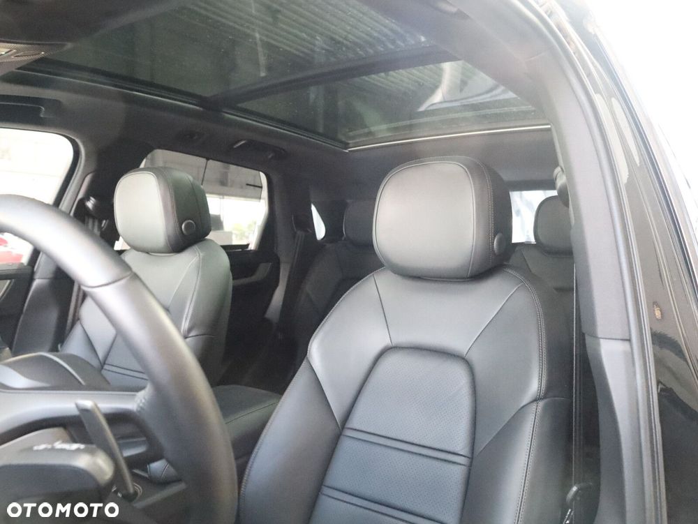 Porsche Cayenne - 14