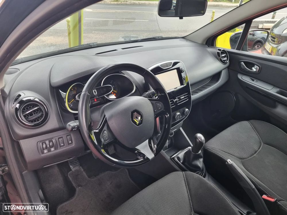 Renault Clio Sport Tourer 0.9 TCE Limited - 12