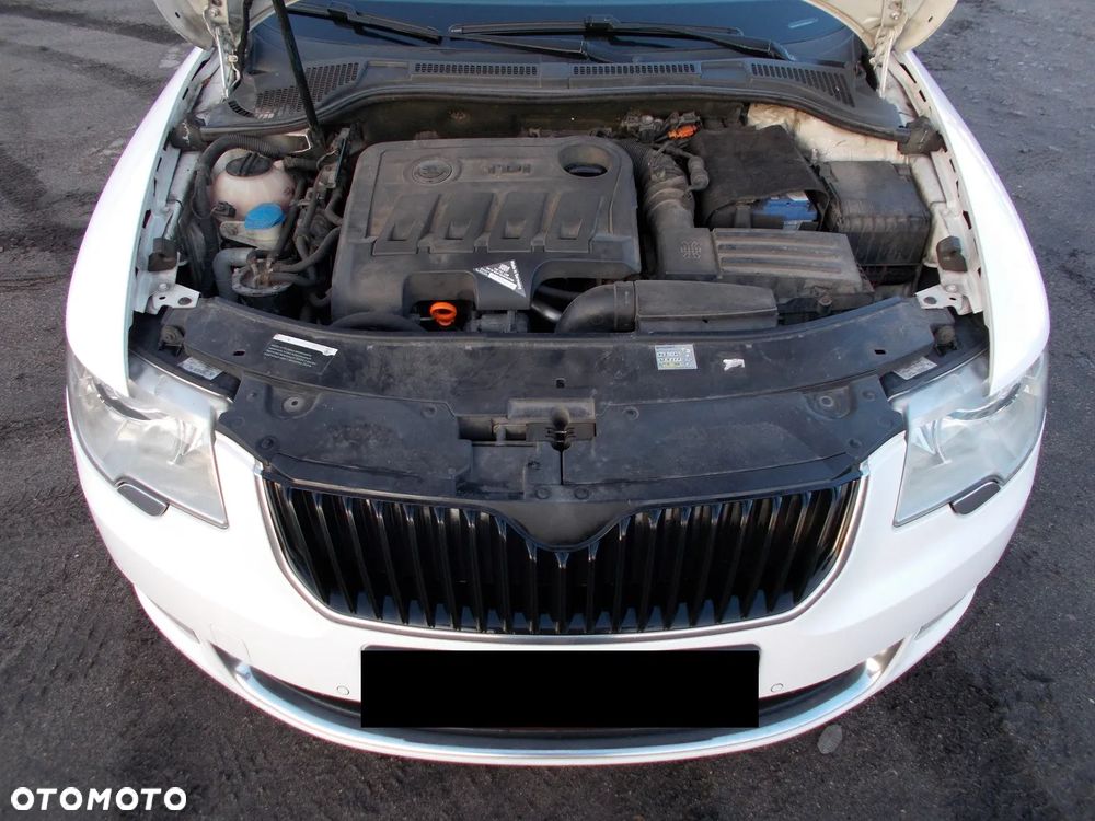 Skoda Superb 2.0 TDI Business DSG - 10