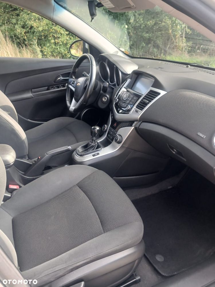 Chevrolet Cruze 1.8 LS (klm) - 9