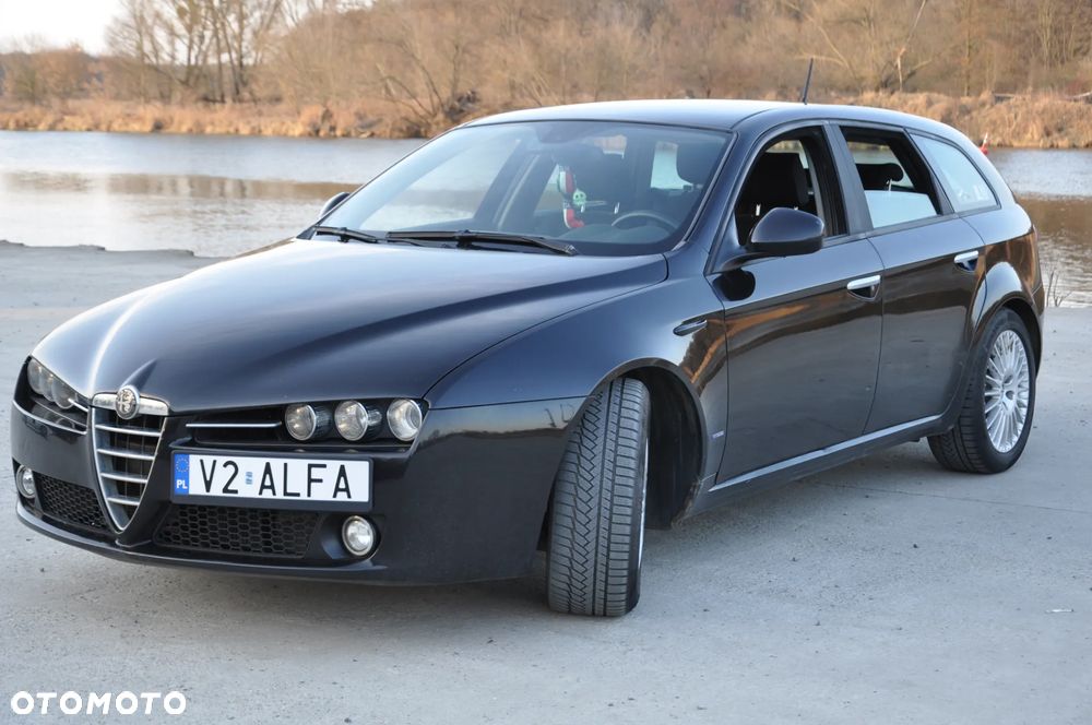 Alfa Romeo 159 Sportwagon 2.4JTDM Q4 Distinctive - 9