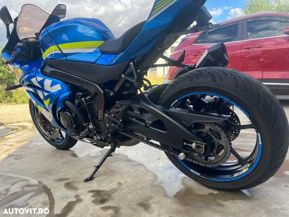 Suzuki GSX-R 1000 - 3