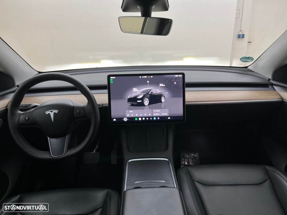 Tesla Model Y Long Range Dual Motor AWD - 5