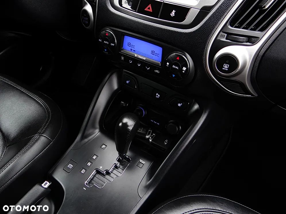 Hyundai ix35 2.0 CRDi 4WD Automatik Premium - 30