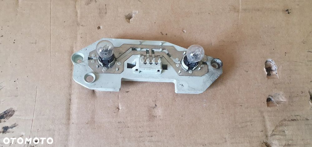 Wkład lampy lewy tył tylny Mercedes E-Klasa W211 Kombi A2118200777 - 2