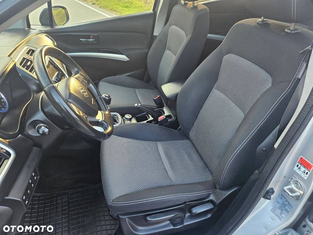 Suzuki SX4 S-Cross 1.6 DDiS Premium Plus 4WD - 20