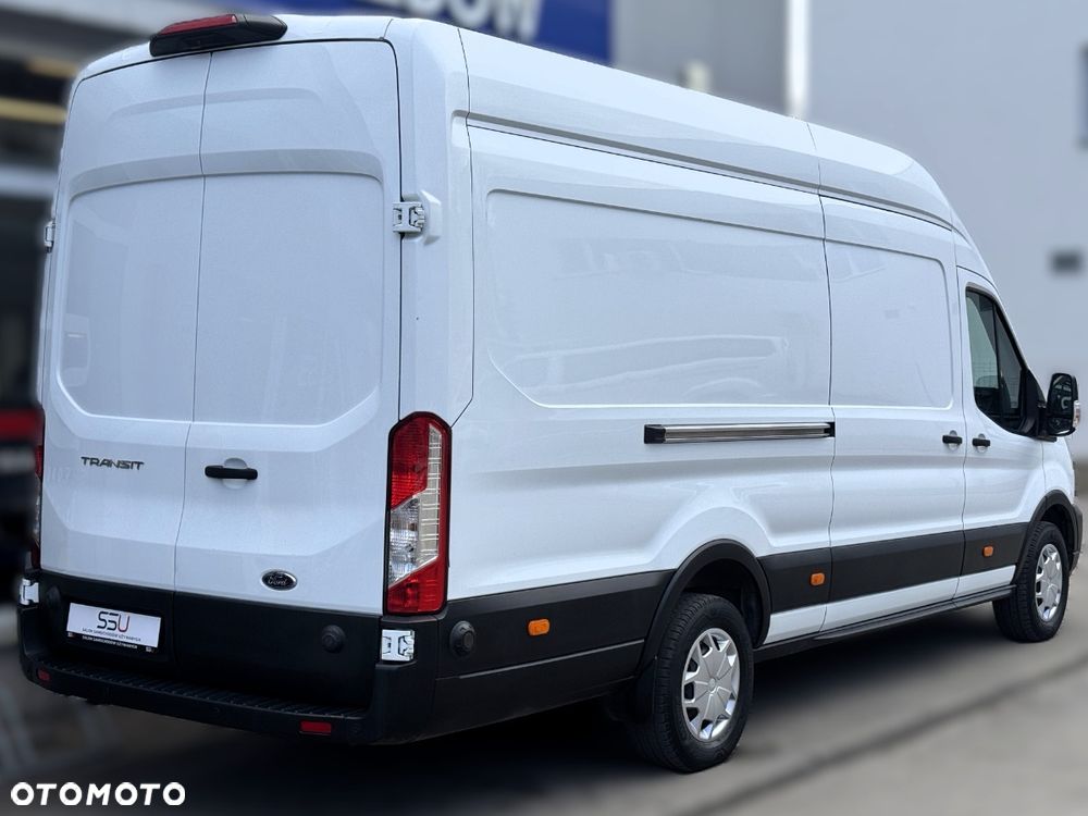 Ford Transit - 11