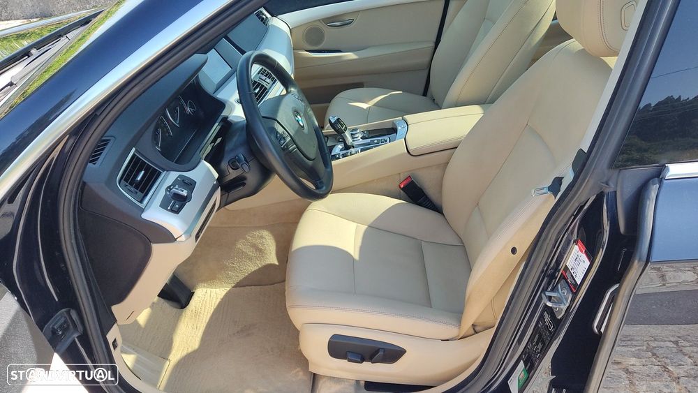 BMW 520 Gran Turismo d Line Luxury - 3