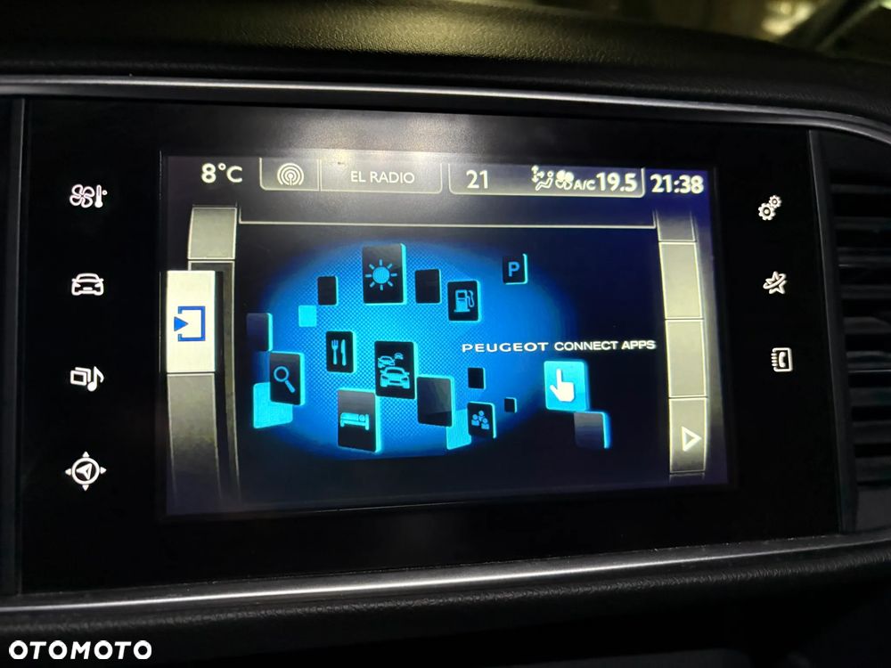 Peugeot 308 1.6 BlueHDi Allure S&S - 19