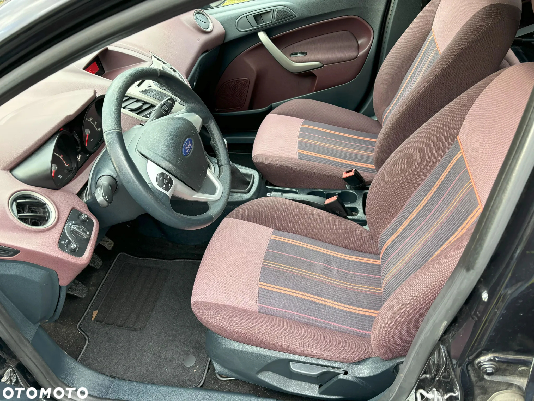 Ford Fiesta 1.4 Gold X - 6