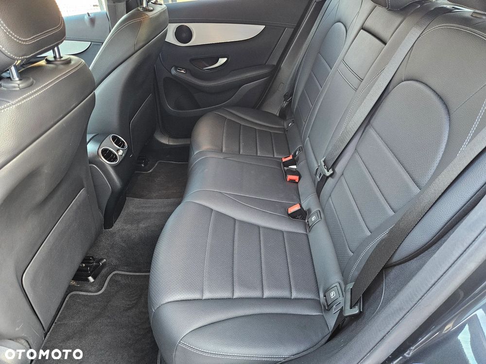 Mercedes-Benz GLC 200 4-Matic - 21