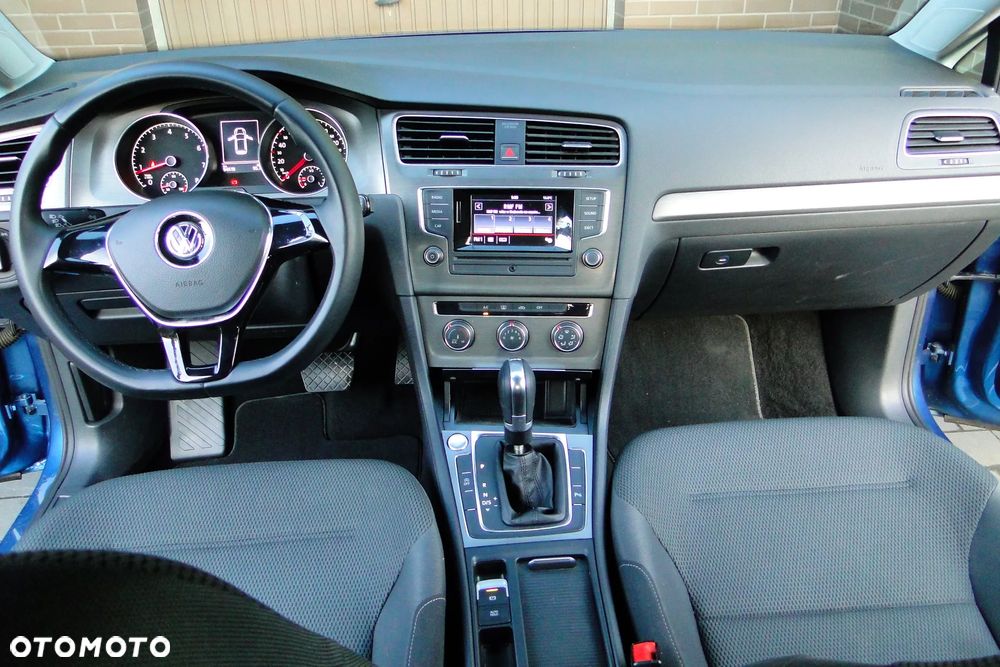 Volkswagen Golf 1.4 TSI BlueMotion Technology DSG Comfortline - 11