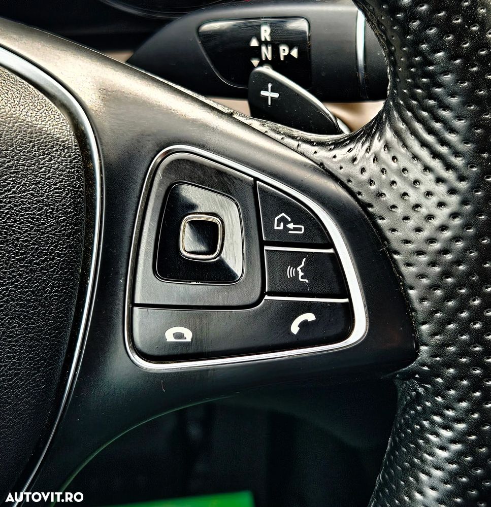 Mercedes-Benz E - 28