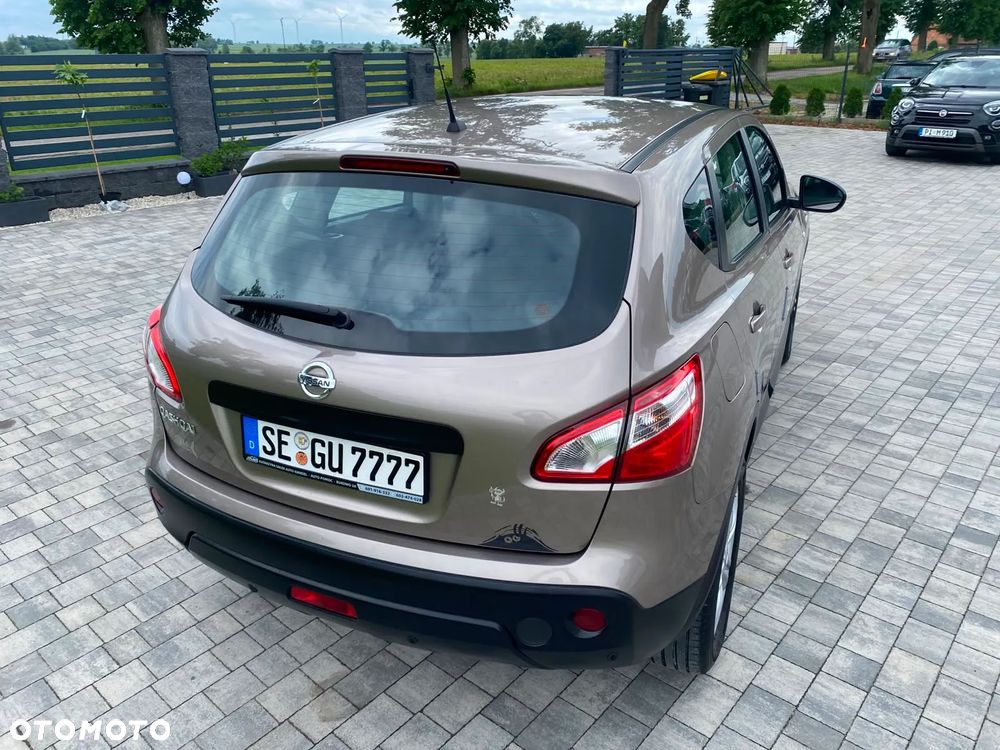 Nissan Qashqai 2.0 Tekna Premium - 9