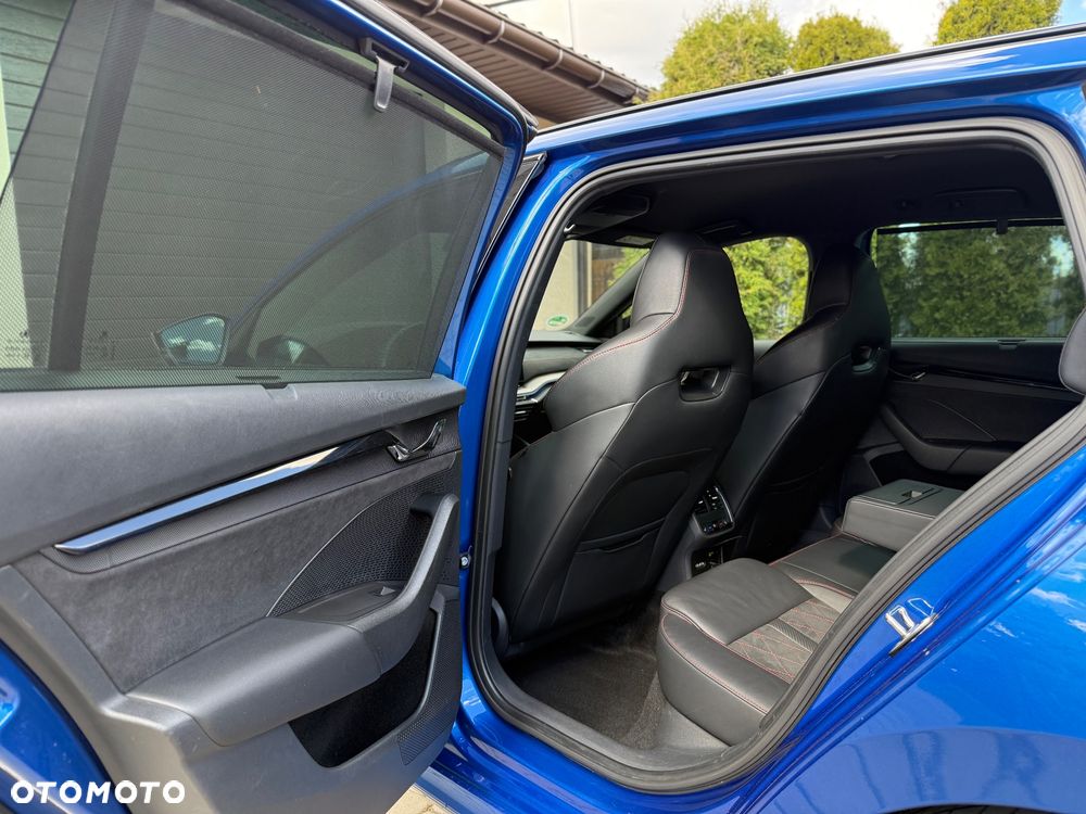 Skoda Octavia 2.0 TDI 4x4 RS DSG - 29