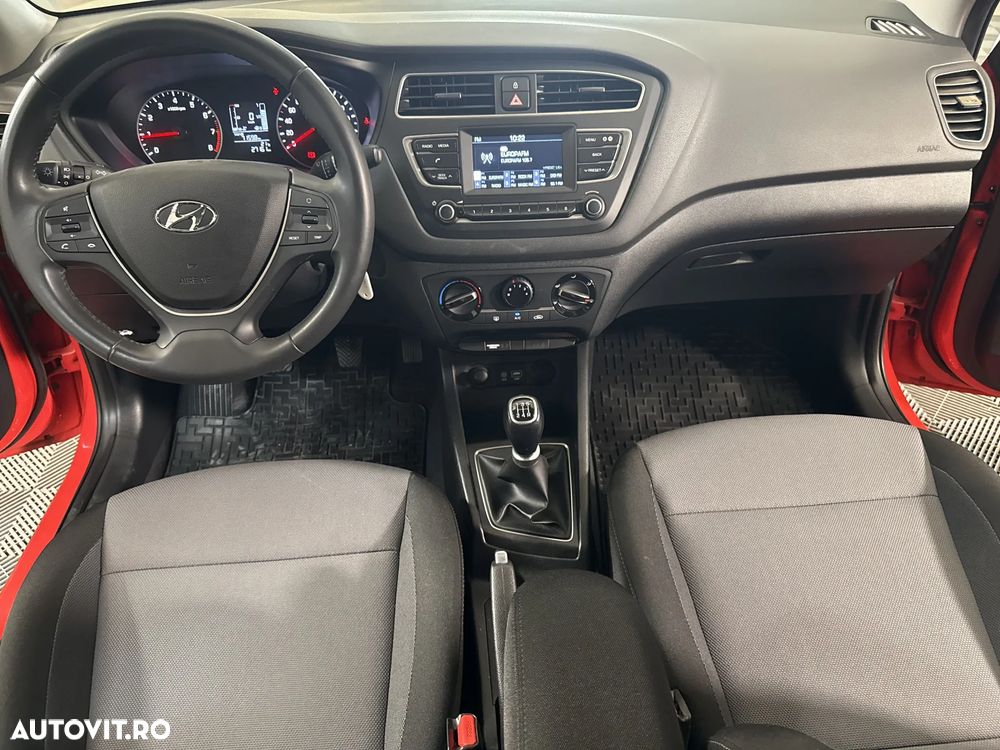 Hyundai i20 - 10