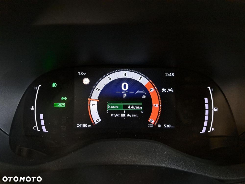 Toyota Yaris Cross Hybrid 1.5 Style - 17